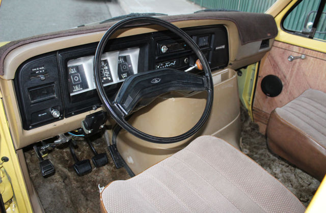 1980 Ford E-Series Van "Shorty" Panel Van - photo 12