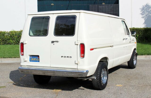 1982 Ford E-Series Van E150, Cargo, No Reserve(310)-259-5383 - photo 11