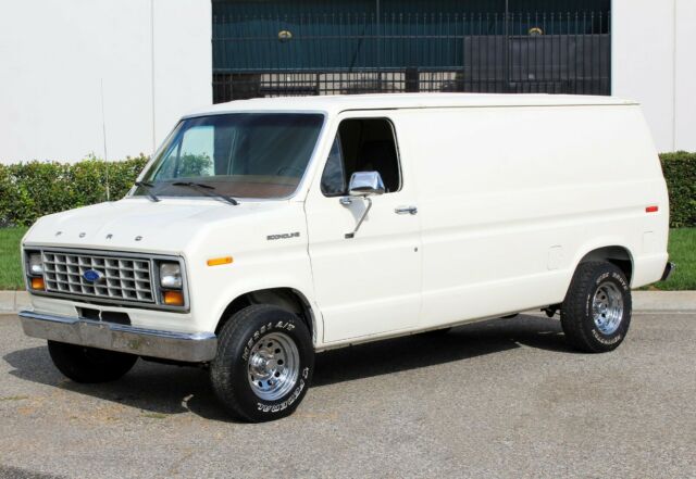 1982 Ford E-Series Van E150, Cargo, No Reserve(310)-259-5383 - photo 5