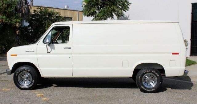 1982 Ford E-Series Van E150, Cargo, No Reserve(310)-259-5383 - photo 6