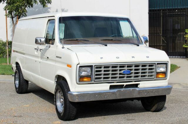 1982 Ford E-Series Van E150, Cargo, No Reserve(310)-259-5383 - photo 7