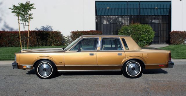 1984 Lincoln Town Car California Car, 69k Orig miles, 100% Rust Free - photo 9