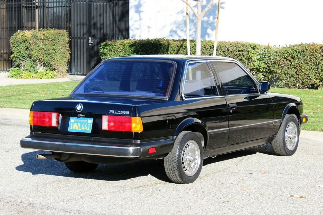 1985 BMW 3-Series One Owner, E-30, 97k Orig Miles, (833) 225-4227 - photo 10