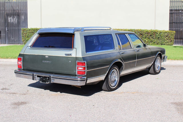 1985 Chevrolet Caprice Caprice Classic Wagon, 100% Rust Free - photo 8