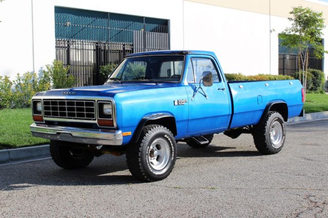 1985 Dodge Other Pickups California Original, 1985 Dodge Ram 250, 4x4 - photo 4