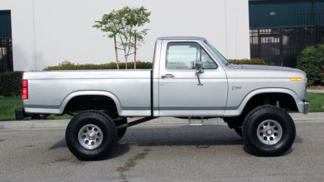 1985 Ford F-150 4x4 "Shortbed" One Owner, 100% Rust Free - photo 6