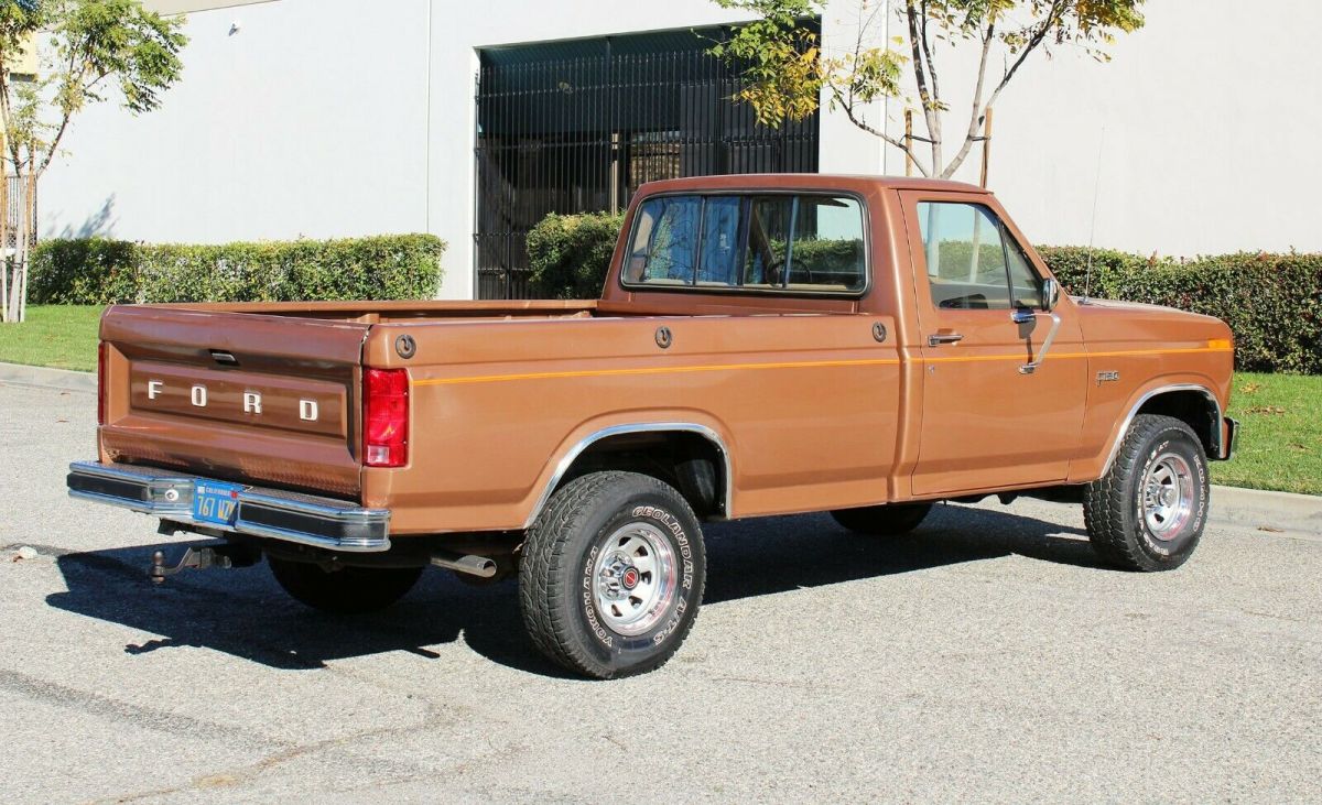 1985 Ford F-150 4x4, 94k Orig Miles, 100% Rust Free (310)259-5383 - photo 12