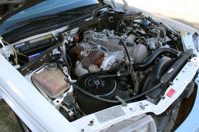 1985 Mercedes-Benz 300-Series Runs A+, Needs TLC, No Reserve - photo 9