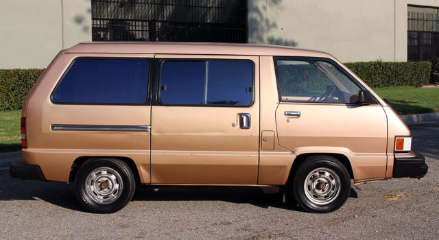 1985 Toyota Other Van, Cargo Van/Sleeper - photo 3