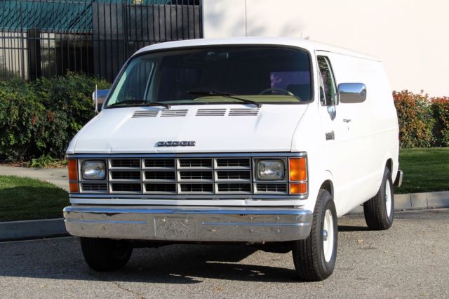 1986 Dodge Ram Van California Original, 1986 Dodge B150 Panel Van - photo 4