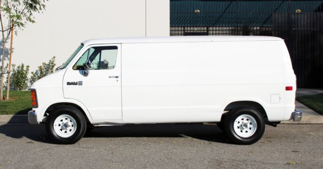 1986 Dodge Ram Van California Original, 1986 Dodge B150 Panel Van - photo 6