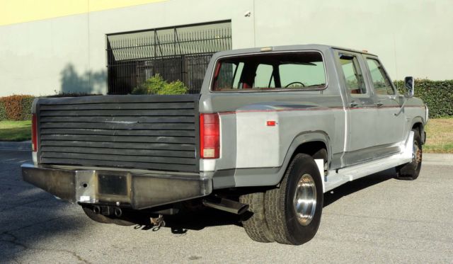 1986 Ford F-350 Diesel, California Crew Cab Dually, 1 Ton - photo 9