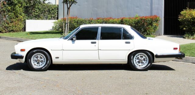 1986 Jaguar XJ6 California Original, 96k Orig Miles(833)225-4227 - photo 8