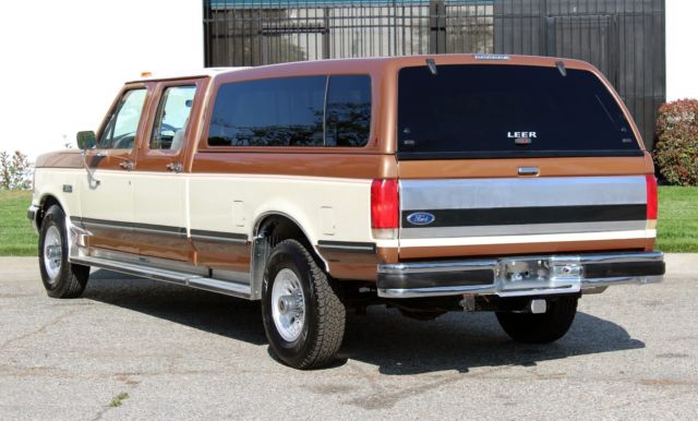 1987 Ford F-350 One Ton, Crew Cab, One Owner, No Reserve - photo 10