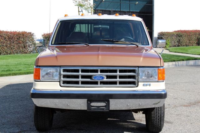1987 Ford F-350 One Ton, Crew Cab, One Owner, No Reserve - photo 3