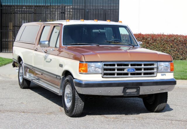 1987 Ford F-350 One Ton, Crew Cab, One Owner, No Reserve - photo 4