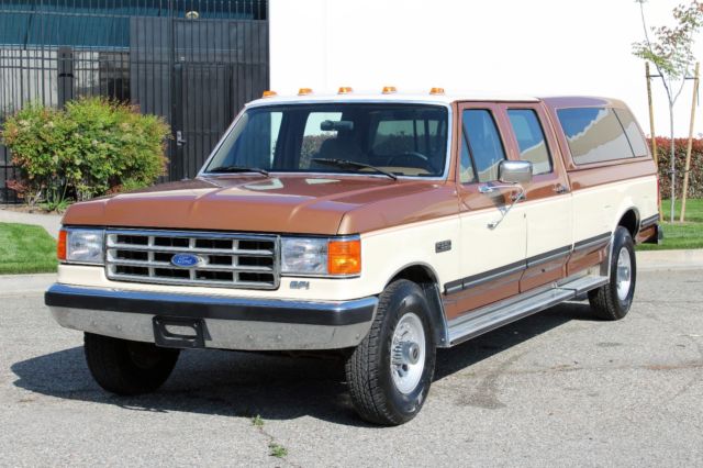 1987 Ford F-350 One Ton, Crew Cab, One Owner, No Reserve - photo 8