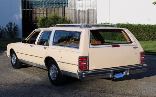 1988 Chevrolet Caprice Wagon, One Owner, Runs A+ - photo 8