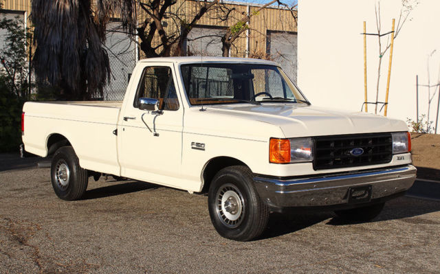 1988 Ford F-150 One Owner, 100% Rust Free, California Original - photo 4