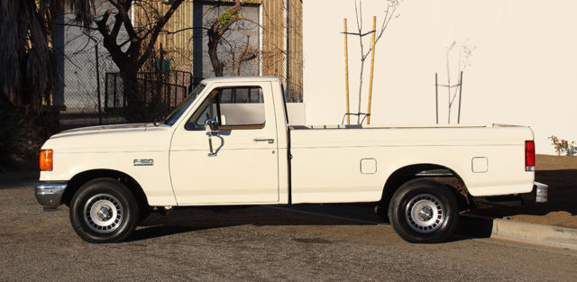 1988 Ford F-150 One Owner, 100% Rust Free, California Original - photo 6