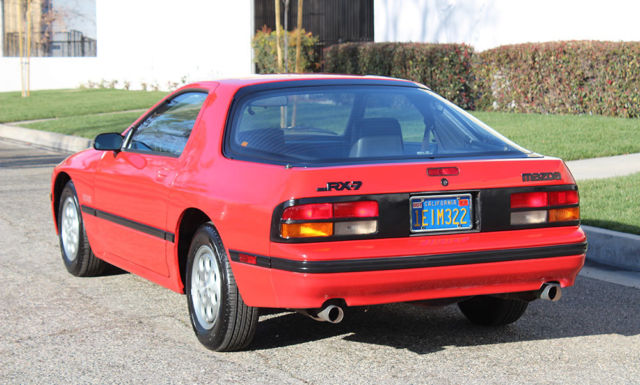 1988 Mazda RX-7 One Owner, California Original, 100% Rust Free - photo 12