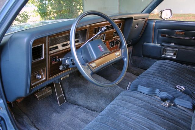 1988 Oldsmobile Custom Cruiser "Woody" Wagon, California One Owner - photo 10