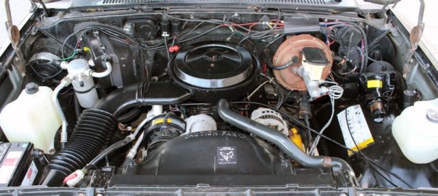 1989 Chevrolet Suburban California Original, K 2500, 4X4, Runs Great - photo 11