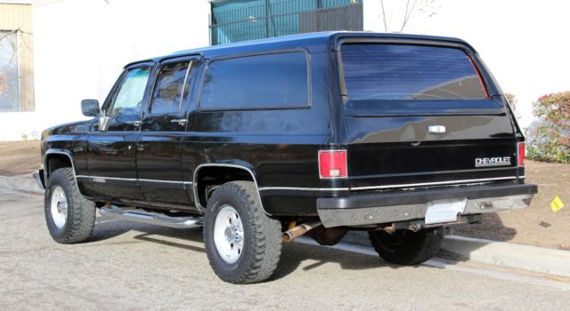 1989 Chevrolet Suburban California Original, K 2500, 4X4, Runs Great - photo 9