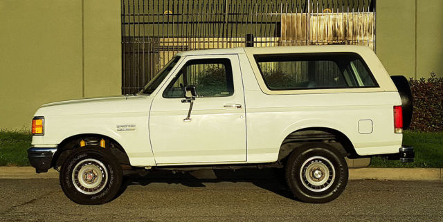 1989 Ford Bronco One Owner, 60k Orig Miles - photo 5