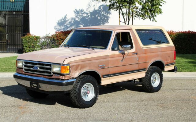 1989 Ford Bronco 4x4, XLT, 100% Rust Free,NO RESERVE (310)259-5383 - photo 5