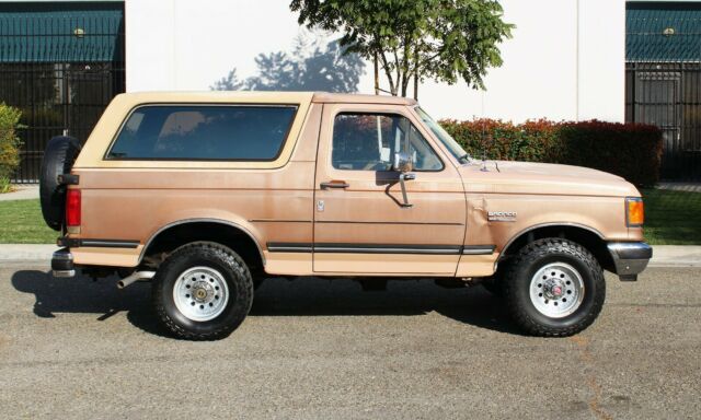 1989 Ford Bronco 4x4, XLT, 100% Rust Free,NO RESERVE (310)259-5383 - photo 6