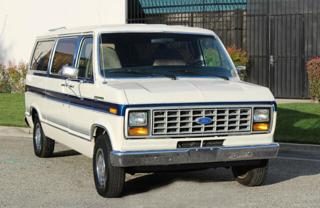1989 Ford E-Series Van Club Wagon XL, 100% Rust Free, (310)259-5383 - photo 8