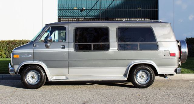 1989 GMC Vandura California Original, Two Owner, 310-259-5383 - photo 7