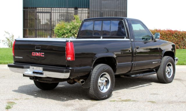 1989 GMC Sierra 1500 Short Bed, 4x4, 100% Rust Free - photo 12