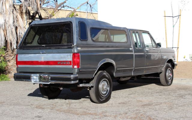 1990 Ford F-250 XLT Lariat 4x4, One Owner, 100% Rust Free - photo 12