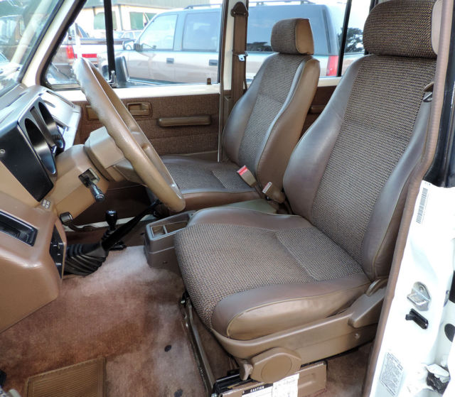 1990 Isuzu Trooper 4x4, California SUV - photo 13