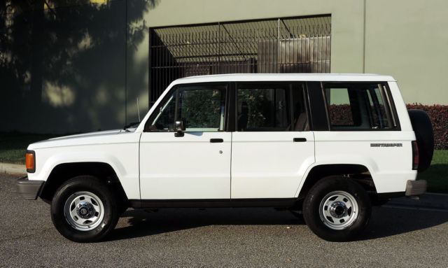 1990 Isuzu Trooper 4x4, California SUV - photo 5