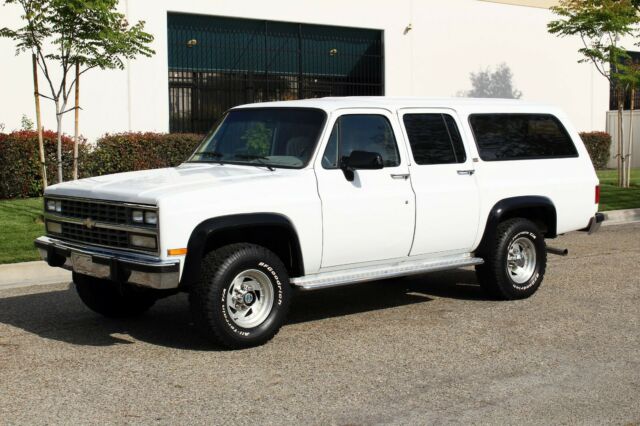 1991 Chevrolet Suburban 2500 4x4, 100% Rust Free (833)225-4227 - photo 5
