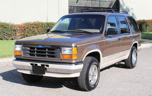 1991 Ford Explorer 4x4 Eddie Bauer, California One Owner - photo 8