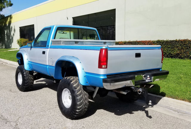 1993 GMC Sierra 1500 California 4X4, ONE owner - photo 7