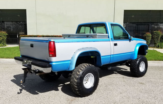 1993 GMC Sierra 1500 California 4X4, ONE owner - photo 8