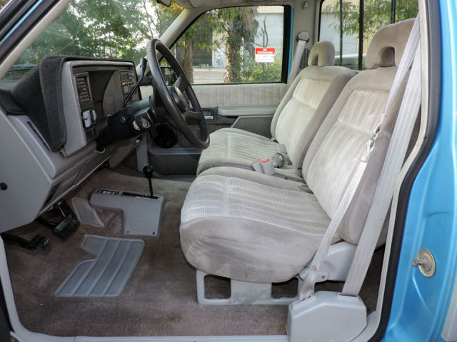 1993 GMC Sierra 1500 California 4X4, One owner - photo 13
