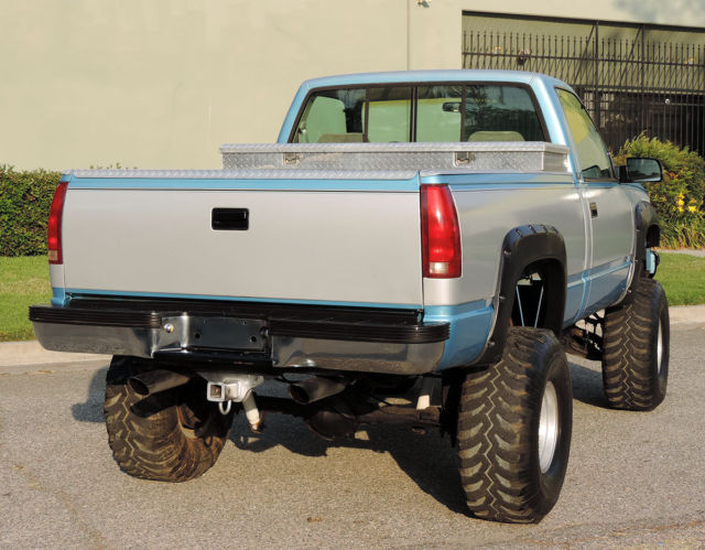 1993 GMC Sierra 1500 California 4X4, One owner - photo 6