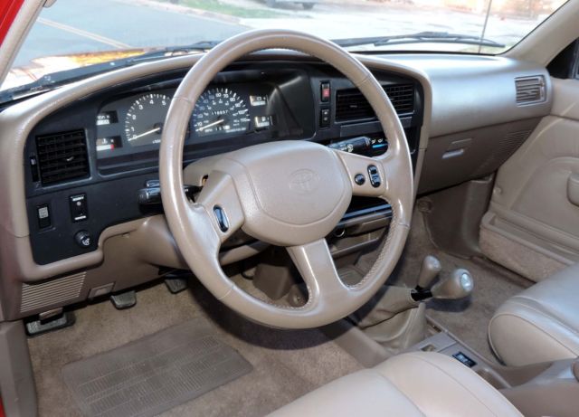 1994 Toyota 4Runner SR5 4x4, 5 Spd, 100% Rust Free California SUV - photo 12
