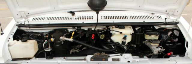 1994 Chevrolet G30 Sport Van No Reserve, Needs TLC,100% Rust Free (310)259-5383 - photo 13