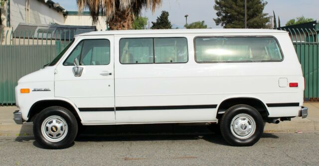 1994 Chevrolet G30 Sport Van No Reserve, Needs TLC,100% Rust Free (310)259-5383 - photo 7