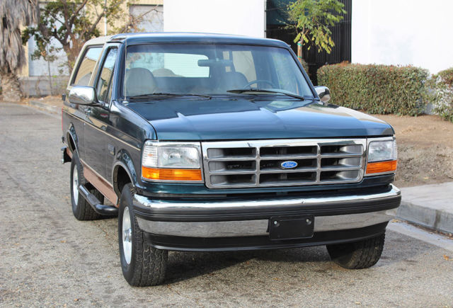 1994 Ford Bronco Eddie Bauer, One Owner California SUV - photo 4