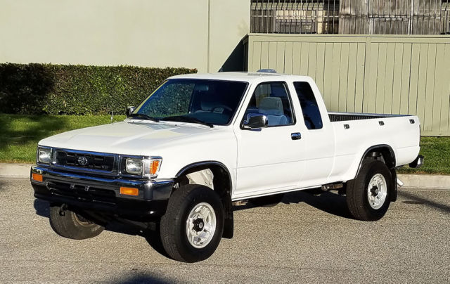 1994 Toyota Other Tacoma, Pickup, 4x4, SR5,SFI, V6, California - photo 6