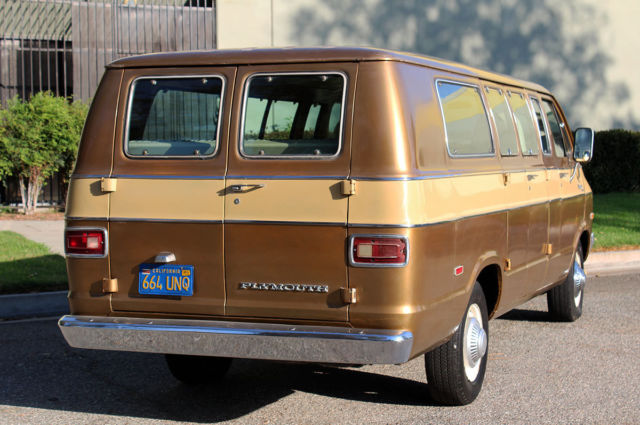 1976 Plymouth Voyager 