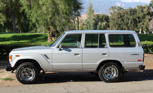 1985 Toyota Land Cruiser One Owner California FJ60 - photo 7